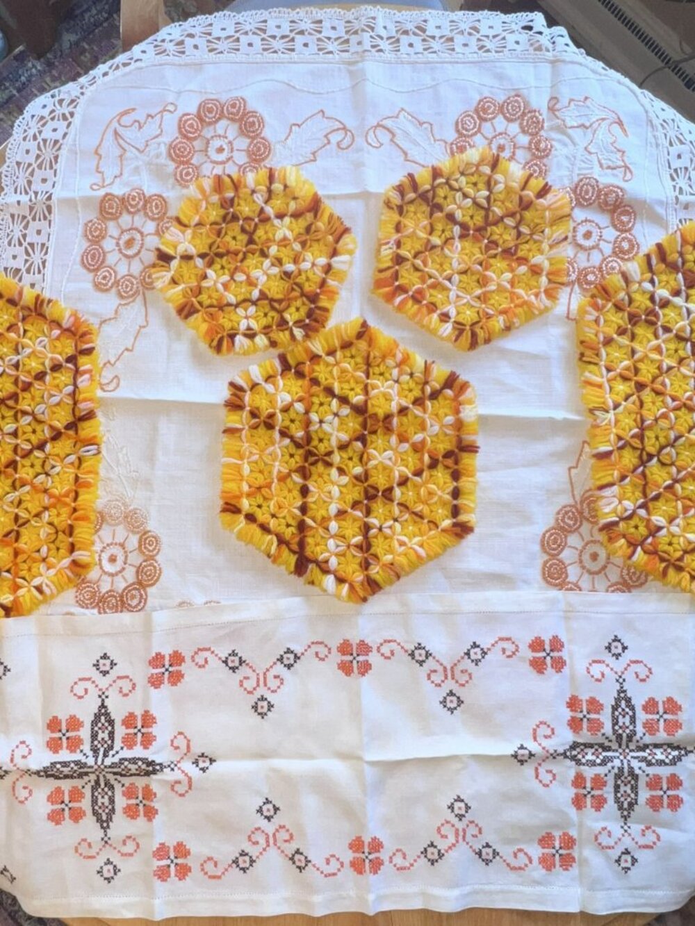Vintage 5-Piece Hand Embroidered Linen and Crocheted Table Set